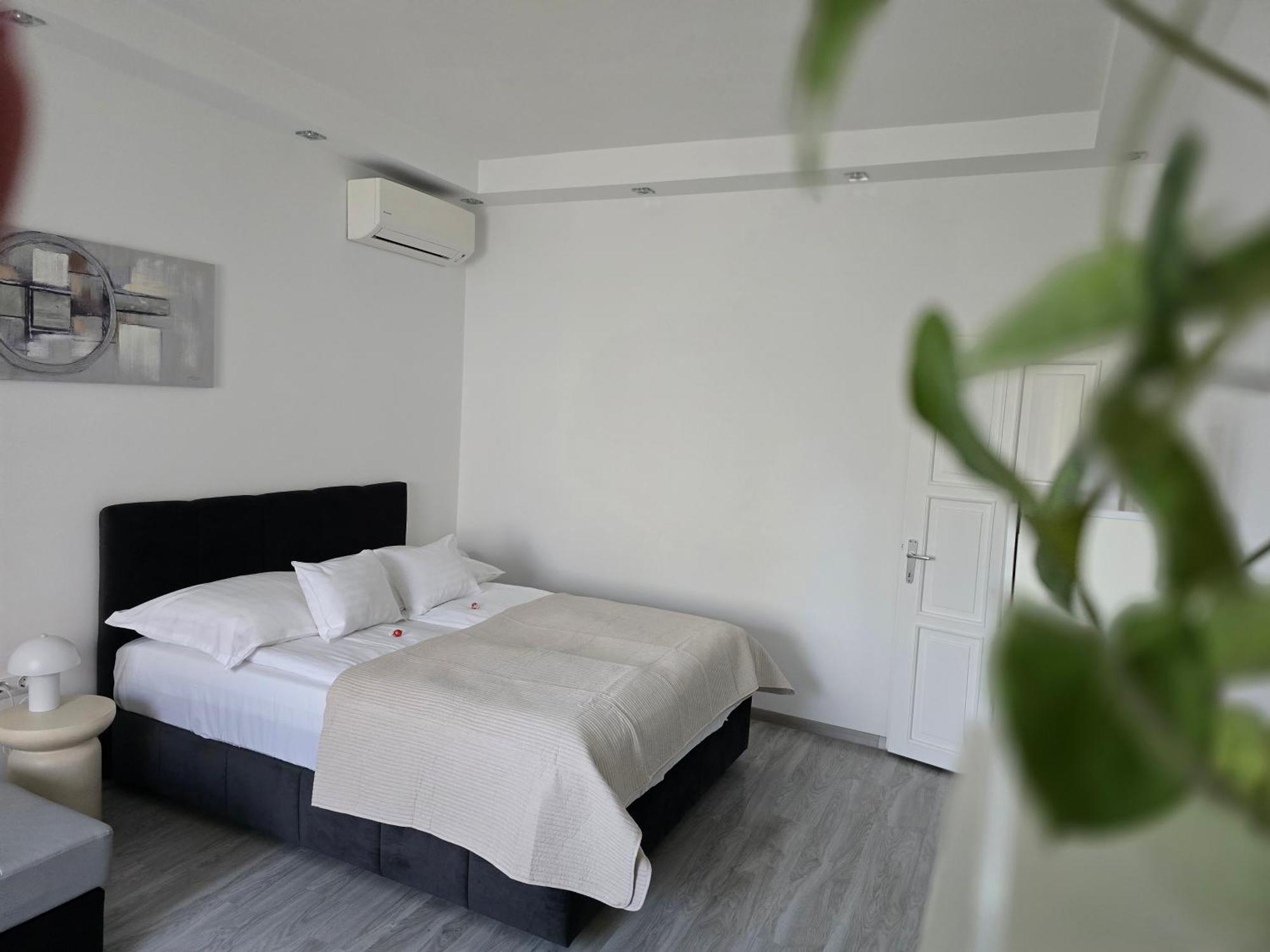 Martina Apartman Bekescsaba Luaran gambar